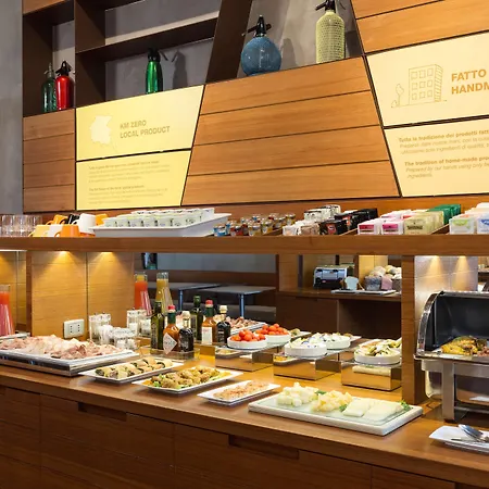 מלון Western Park פורדנונה