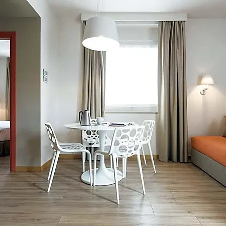 Western Park Hotel