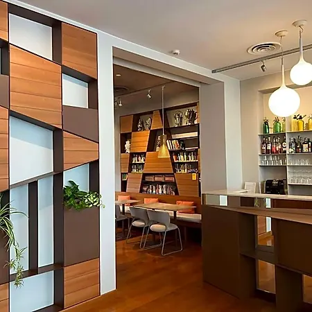 Hotel Western Park 4*