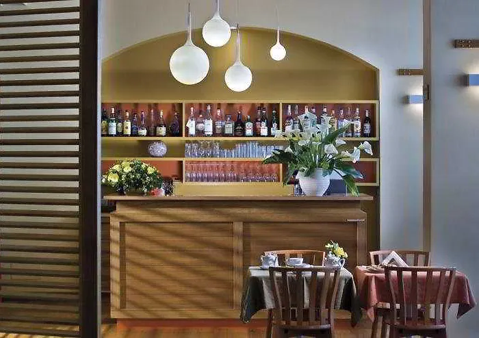 Western Park Hotel 4*