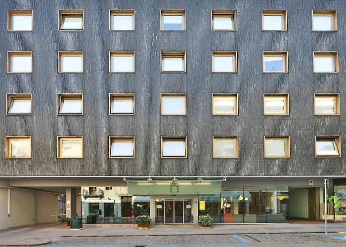 Hotel Western Park 4*